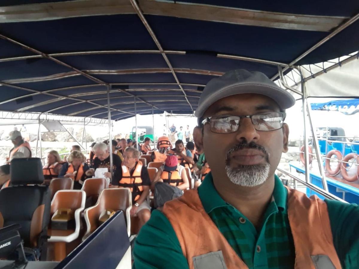 Blue Point Rest Hotel Tangalle Bagian luar foto