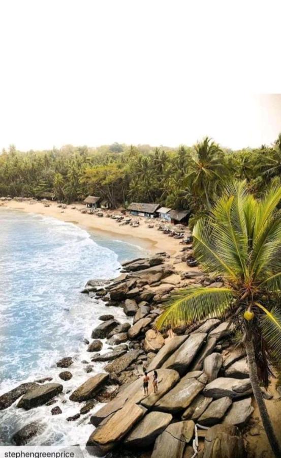 Blue Point Rest Hotel Tangalle Bagian luar foto