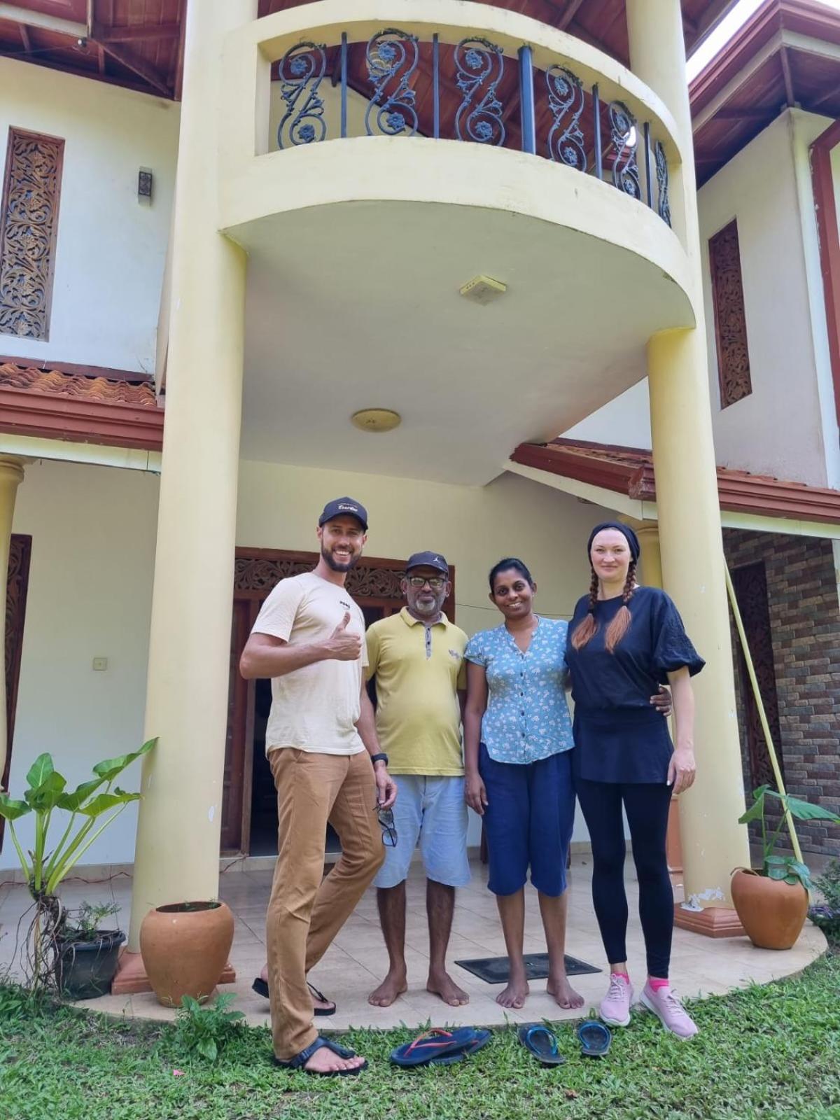 Blue Point Rest Hotel Tangalle Bagian luar foto